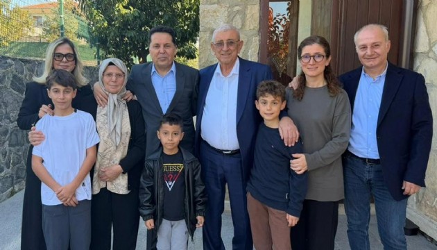 Ahmet Özer'den İmamoğlu ailesine ziyaret