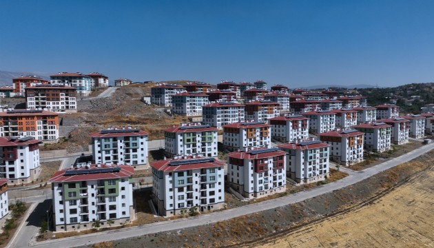 Bakan Kurum paylaştı: Fatma teyze yeni yuvasında