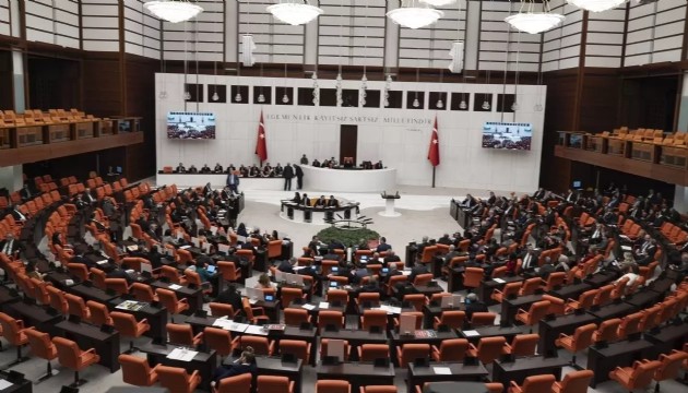 TBMM'de yoğun mesai sürüyor
