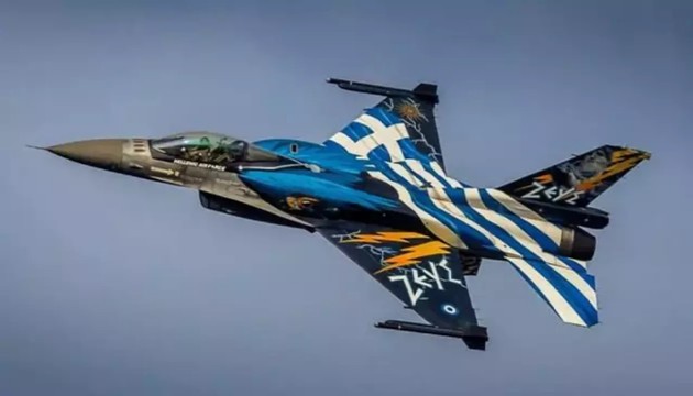 Yunan F-16'sı düştü