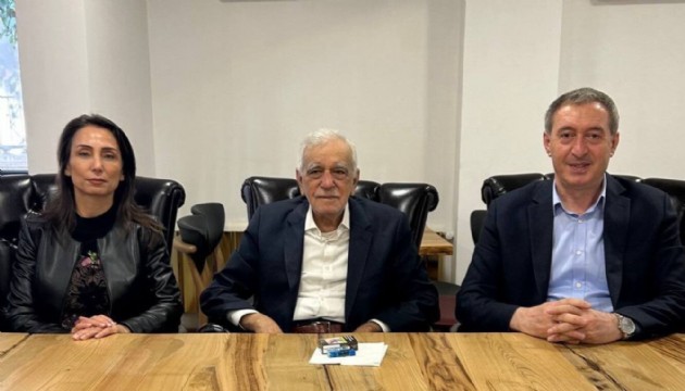 Uzun süredir ortalarda yoktu! DEM Parti'den Ahmet Türk açıklaması