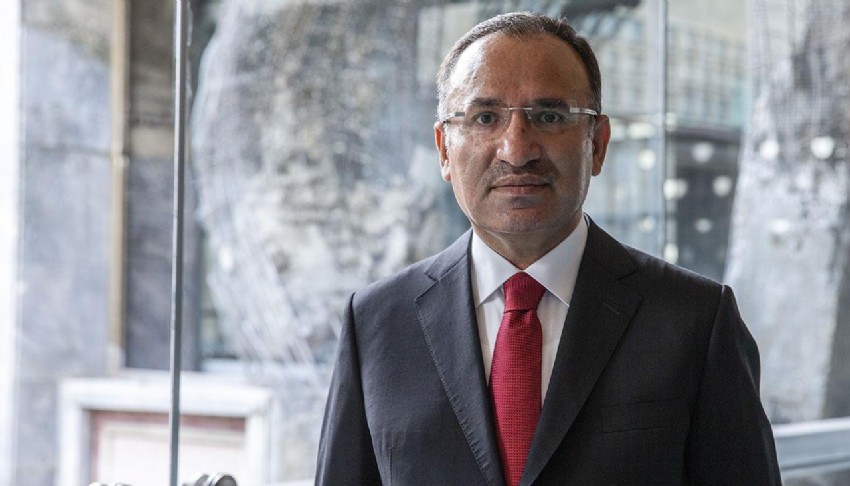 Sürpriz istifa: Bekir Bozdağ görevini bıraktı