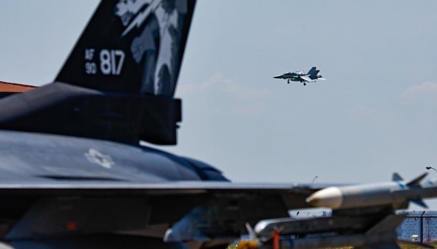 ABD ve Filipinler'den ortak tatbikat