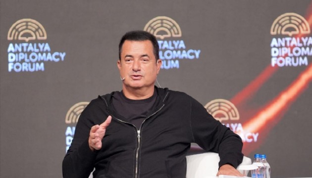 Acun Ilıcalı Survivor'a katılacak ilk ismi duyurdu