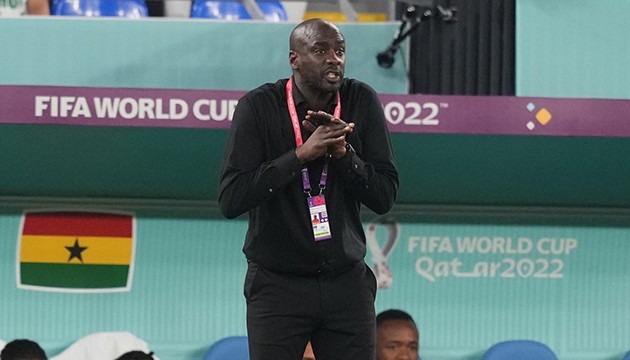 Dünya Kupası öncesi şok ayrılık