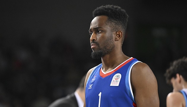 Anadolu Efes'te sakatlık