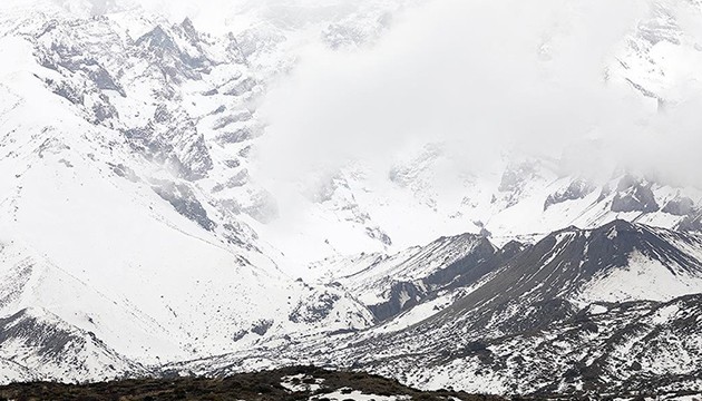 Ağrı Dağı karla kaplandı