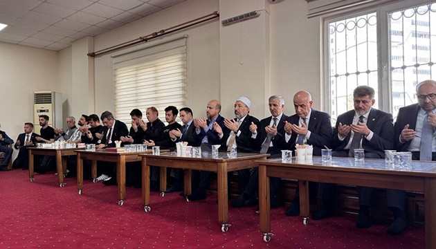 Bakanlardan taziye ziyareti