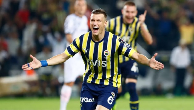 Fenerbahçe'nin sol bek istikrarsızlığı: Alioski de ayrılıyor