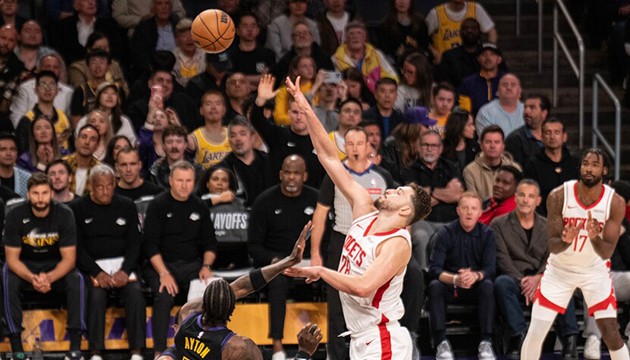 Alperen'in performansı Rockets'a yetmedi