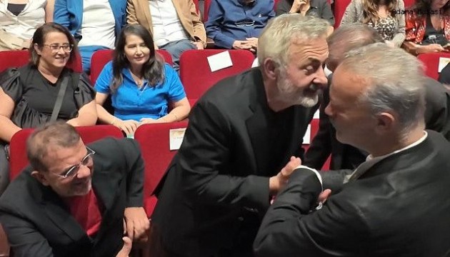 Levent Özdilek ve Mehmet Aslantuğ arasında neler oluyor?