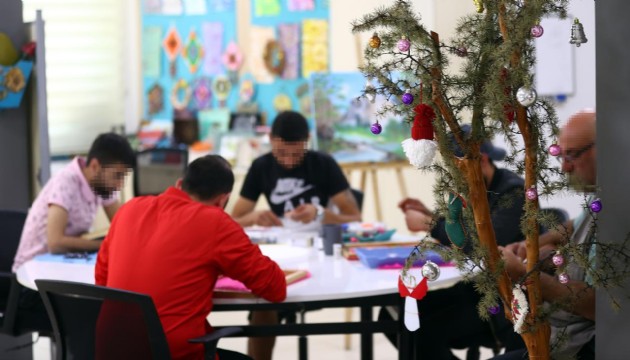 2024 yılında 373 bin bağımlı AMATEM'lere başvurdu