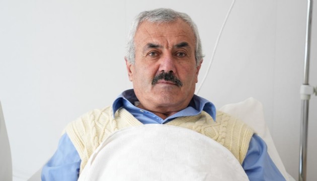 Dört yıl süren hıçkırık bir haftada sona erdi