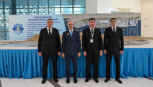 Bakan Uraloğlu'ndan kritik görüşmeler