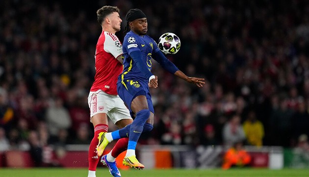 İlk finalist Arsenal oldu