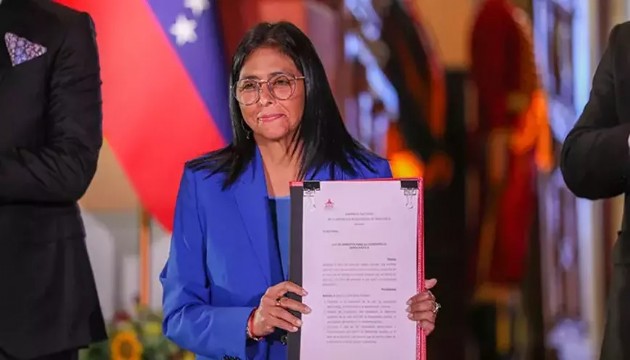 Venezuela'da sürpriz gelişme