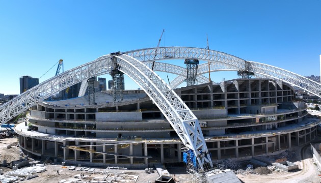 Başkentin yeni stadyumu yükseliyor