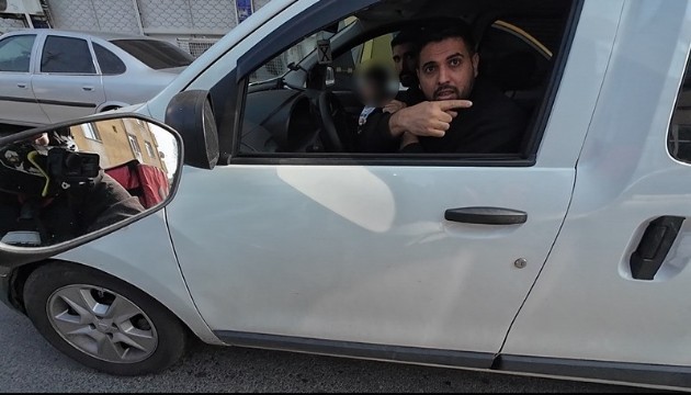 Trafik magandası yine sahnede! Harbi dayak yiyeceksin!