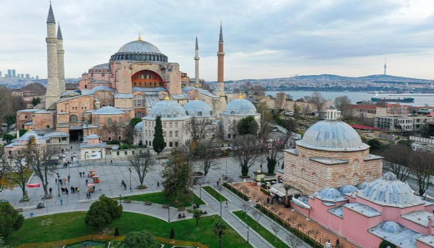 Ayasofya'daki proje ve uygulamalara yönelik toplantı yapıldı