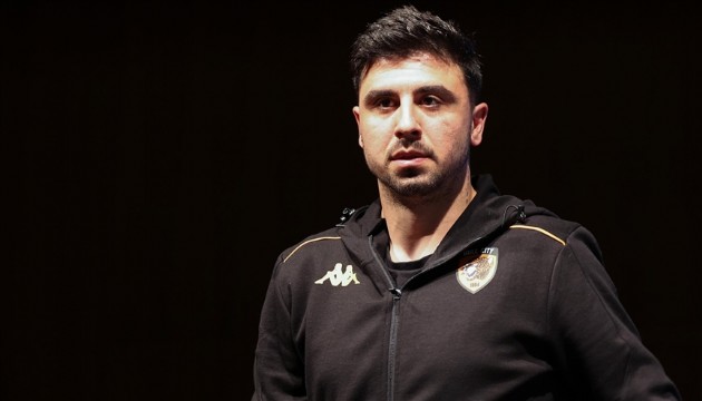 Ozan Tufan'dan takım arkadaşına jest!