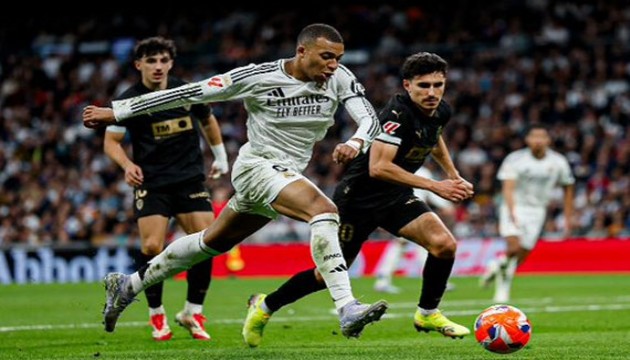 Real Madrid şampiyonluk yarışında yara aldı!