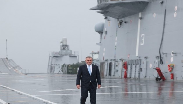 TCG Anadolu ile zafer yolculuğu: Çanakkale'den İstanbul'a 350 genç