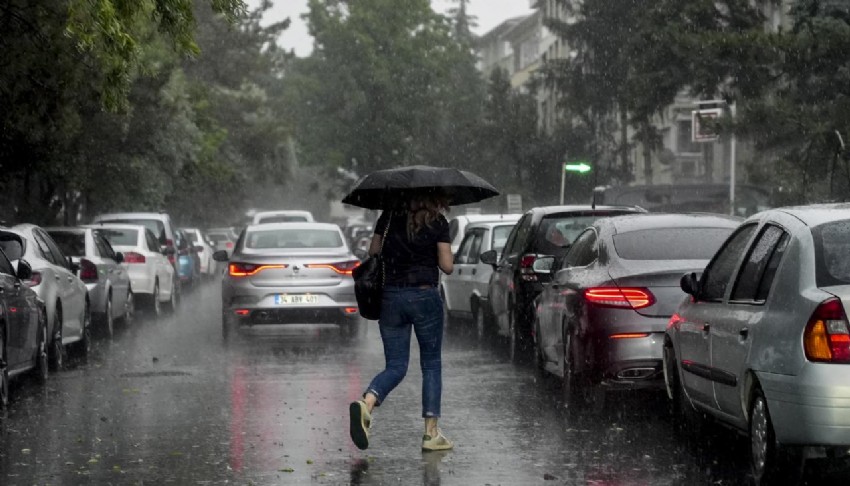 Meteoroloji bölge bölge uyardı: Kuvvetli yağış ve ani sel riski!