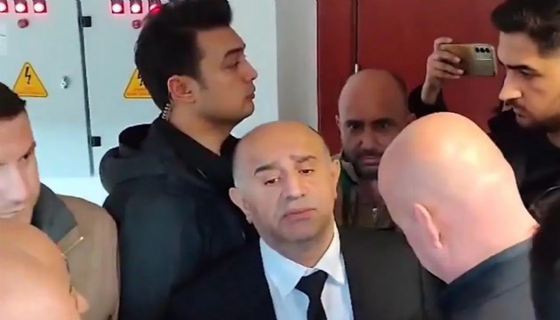 Aziz İhsan Aktaş'ın korumaları tepki çekti