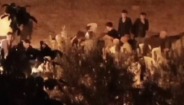 Düğünde akıl almaz olay! Gelin ve damat sürüklendi