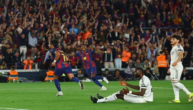 Barcelona bir ilki başardı: Şampiyonluğunu El Clasico zaferiyle ilan etti