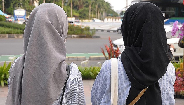 Avrupa'da başörtüsü yasağı!