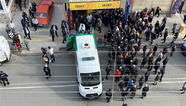 Mersin'de dehşet! 3 kişiyi öldürdü