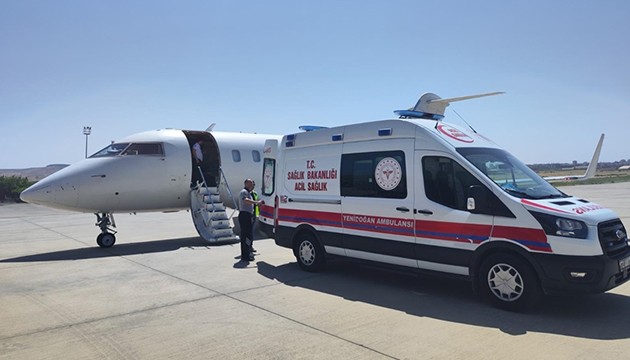 Ambulans uçak 1 aylık bebek için havalandı