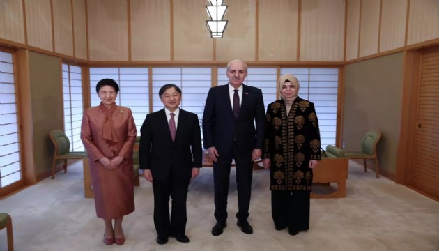 Numan Kurtulmuş Japon imparatoru ile görüştü