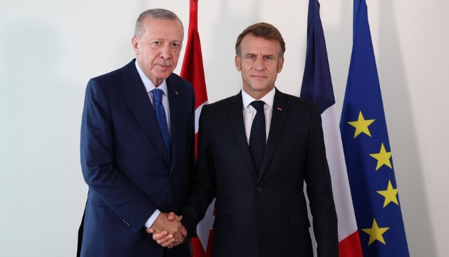 Macron'dan Erdoğan mesajı