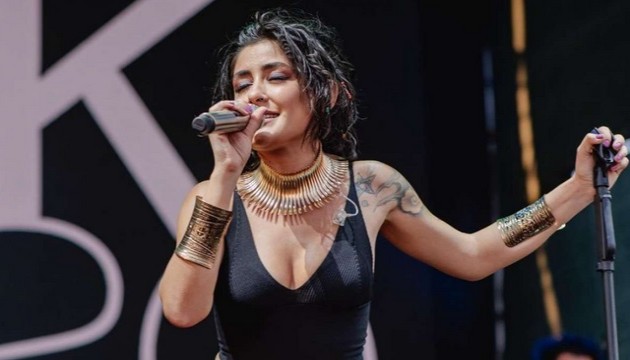 Melek Mosso'dan kötü haber! Sosyal medyadan duyurdu