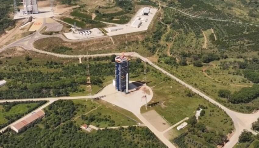 Çin SEO uydusunu uzaya gönderdi