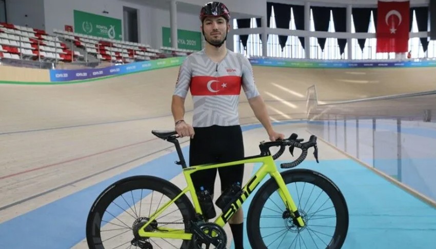Milli sporcu dünya sıralamasında zirvede