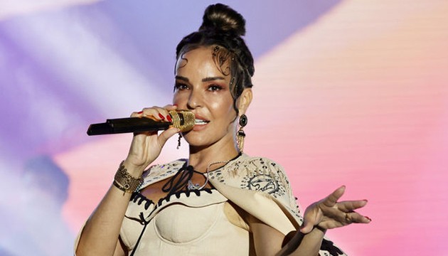 Bengü: Aşka kalbimi kapatmadım