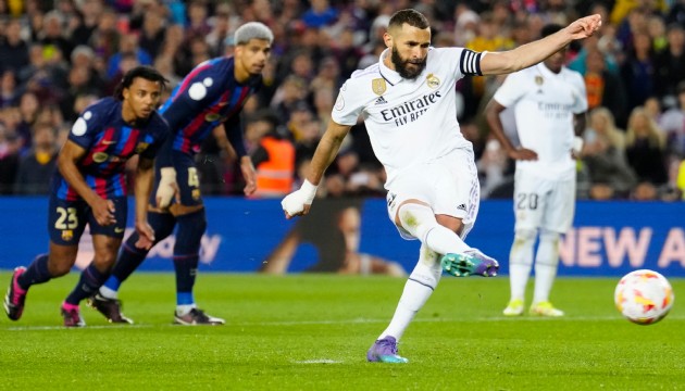 Real Madrid'in kaptanı Benzema transferde kararını verdi