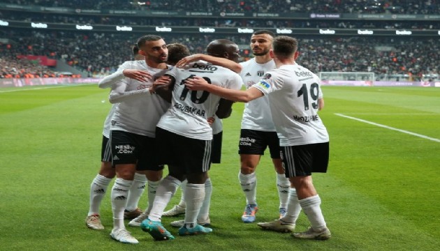 Beşiktaş, sahasında derbi kaybetmiyor!