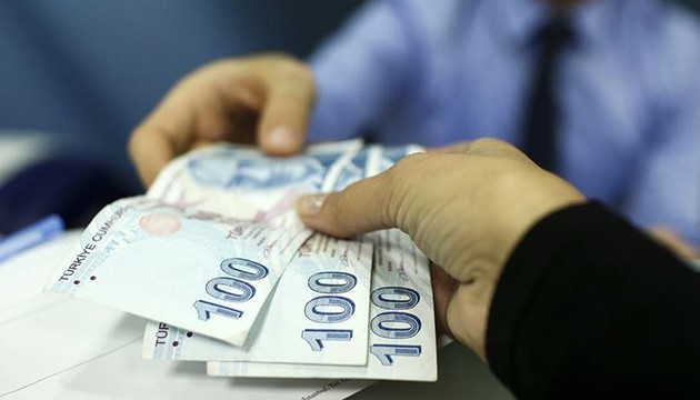 Burs ve krediler ödenmeye başlandı