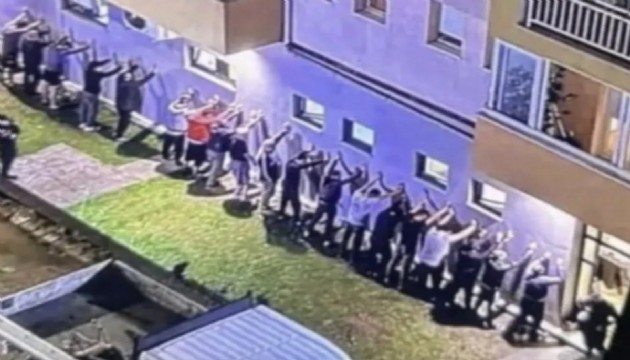 Türk vatandaşlarına vizesiz geçiş askıya alındı