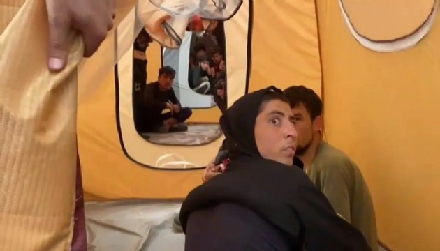 Tırın dorsesinde 17 kaçak göçmen yakalandı