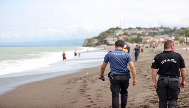 O ilçede denize girişler yasaklandı
