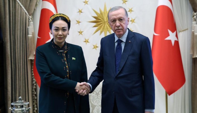 Erdoğan, Dünyagözel Gulmanova'yı kabul etti