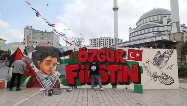 Kitap Fuarında Filistinliler unutulmadı