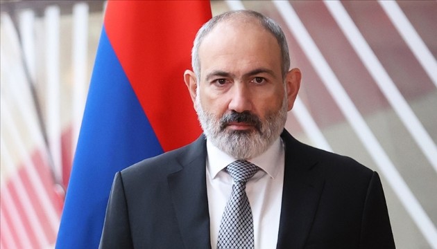 Paşinyan Azerbaycan'dan geçti