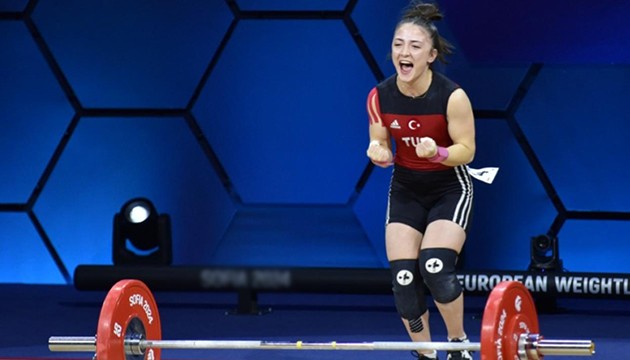 Cansu Bektaş'ın üçüncü Avrupa şampiyonluğu sevinci