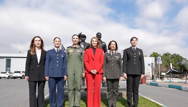 TSK'nın kadın kahramanlarından tv100 ekranlarında anlamlı mesaj